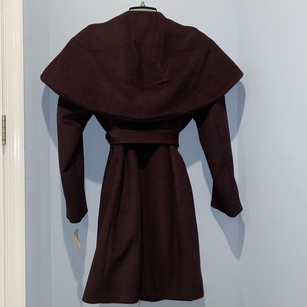 Cole Haan NWTO Wool blend Eggplant coat with Oversized hood & elegant belt. - Picture 16 of 16